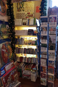 Bücher und Kalender im Weihnachtsmarkt Bücher und Kalender im Weihnachtsmarkt